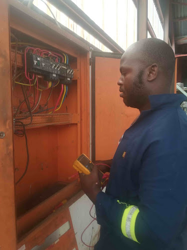 Electrician4120 zone 1 zonkezizwe Katlehong