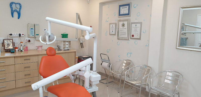 Dentist68 Mint Rd