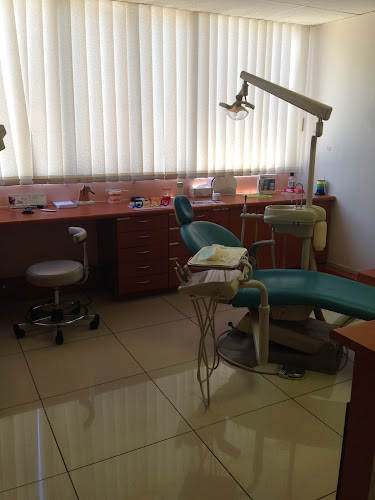 Dentist38 Bruce St Hillbrow