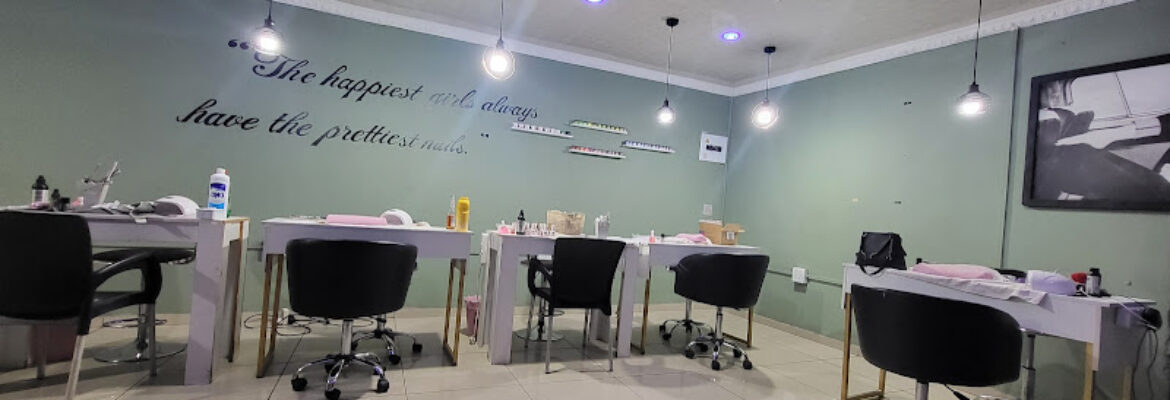 Nail and brow beauty spa