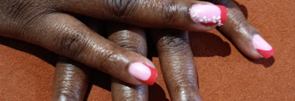 Swazi’s nails and thingz